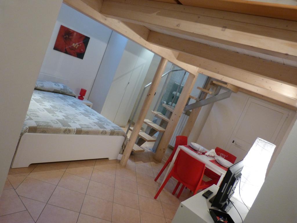 Residenza Piazza San Francesco Apartment โบโลญญา ห้อง รูปภาพ